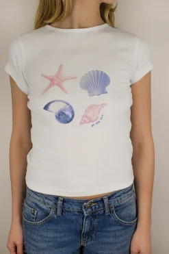 Camiseta By the sea