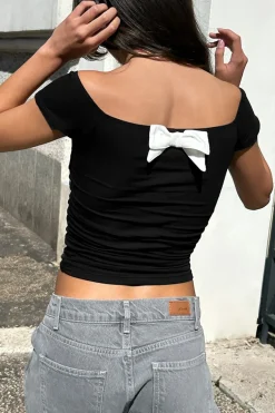 Camiseta fruncido con lazo