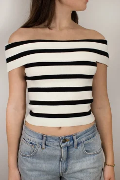 Camiseta off-shoulders