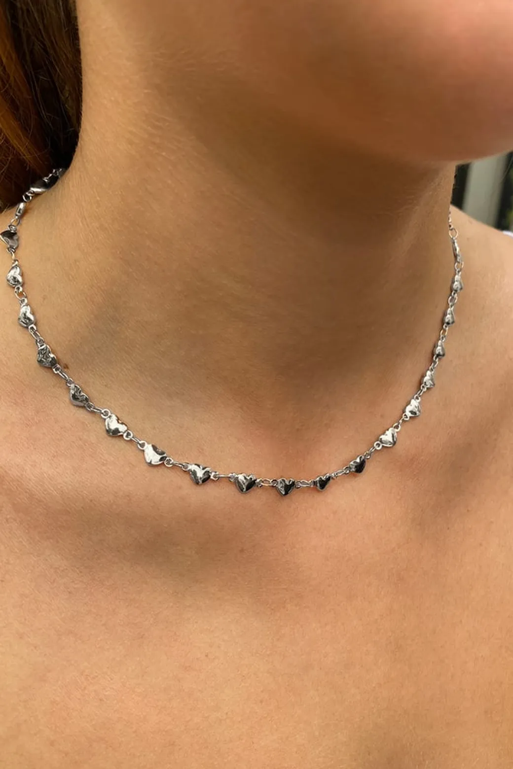 Collar choker corazones