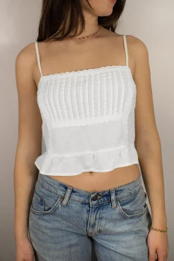 Crop top con volante