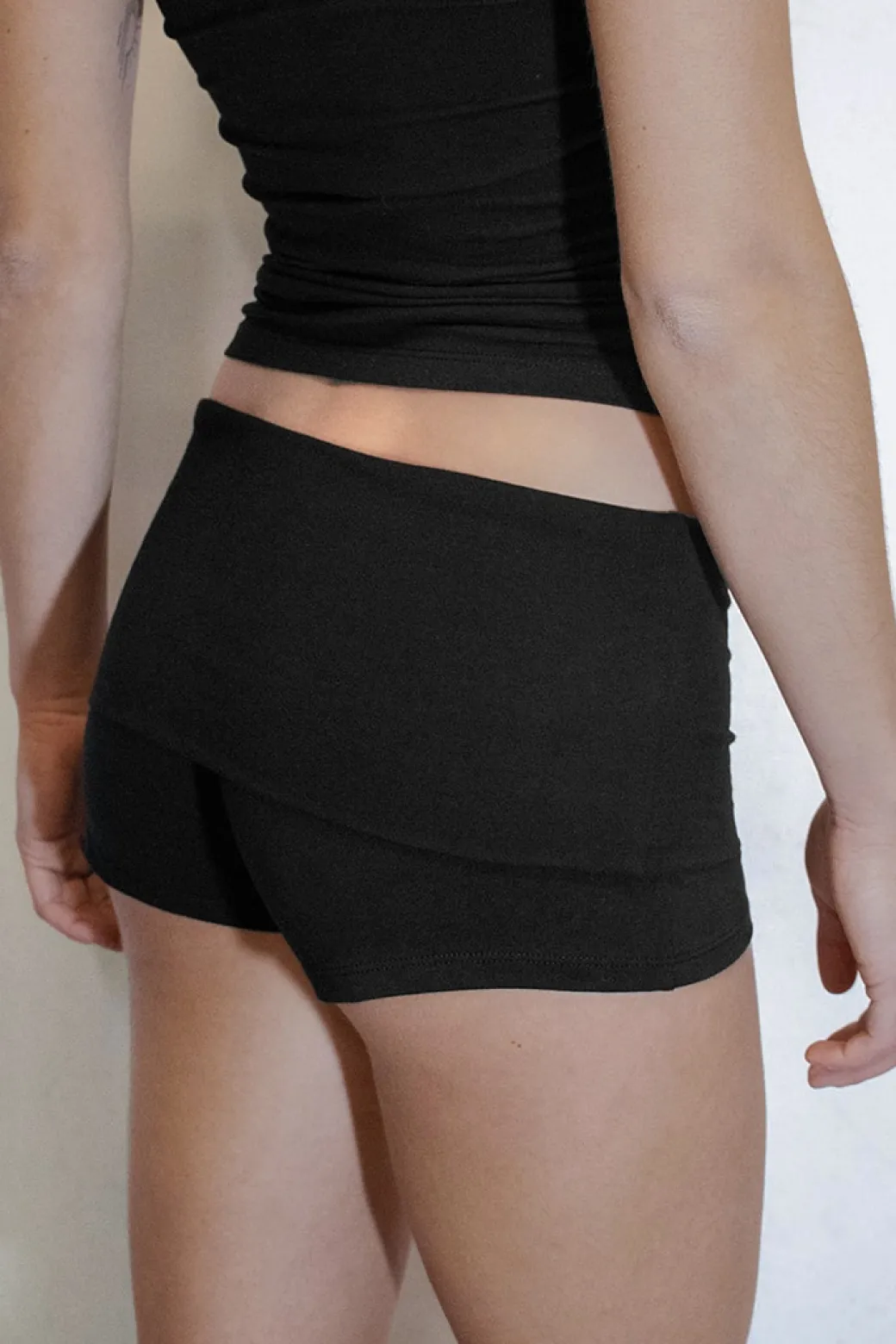 Shorts con dobladillo