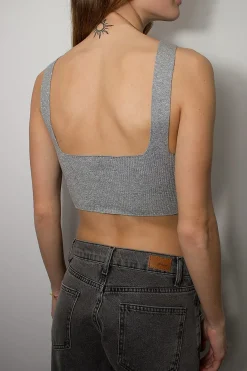 Top escote trasero
