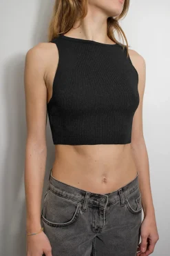 Top escote trasero