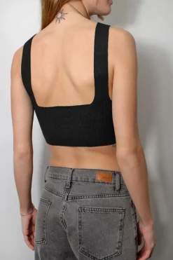 Top escote trasero